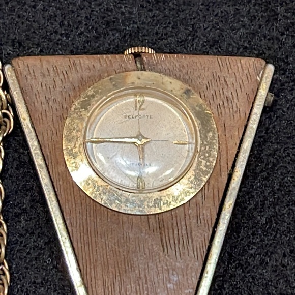 Mid-Century RARE Belforte Triangular Watch Pendant - Picture 3 of 8